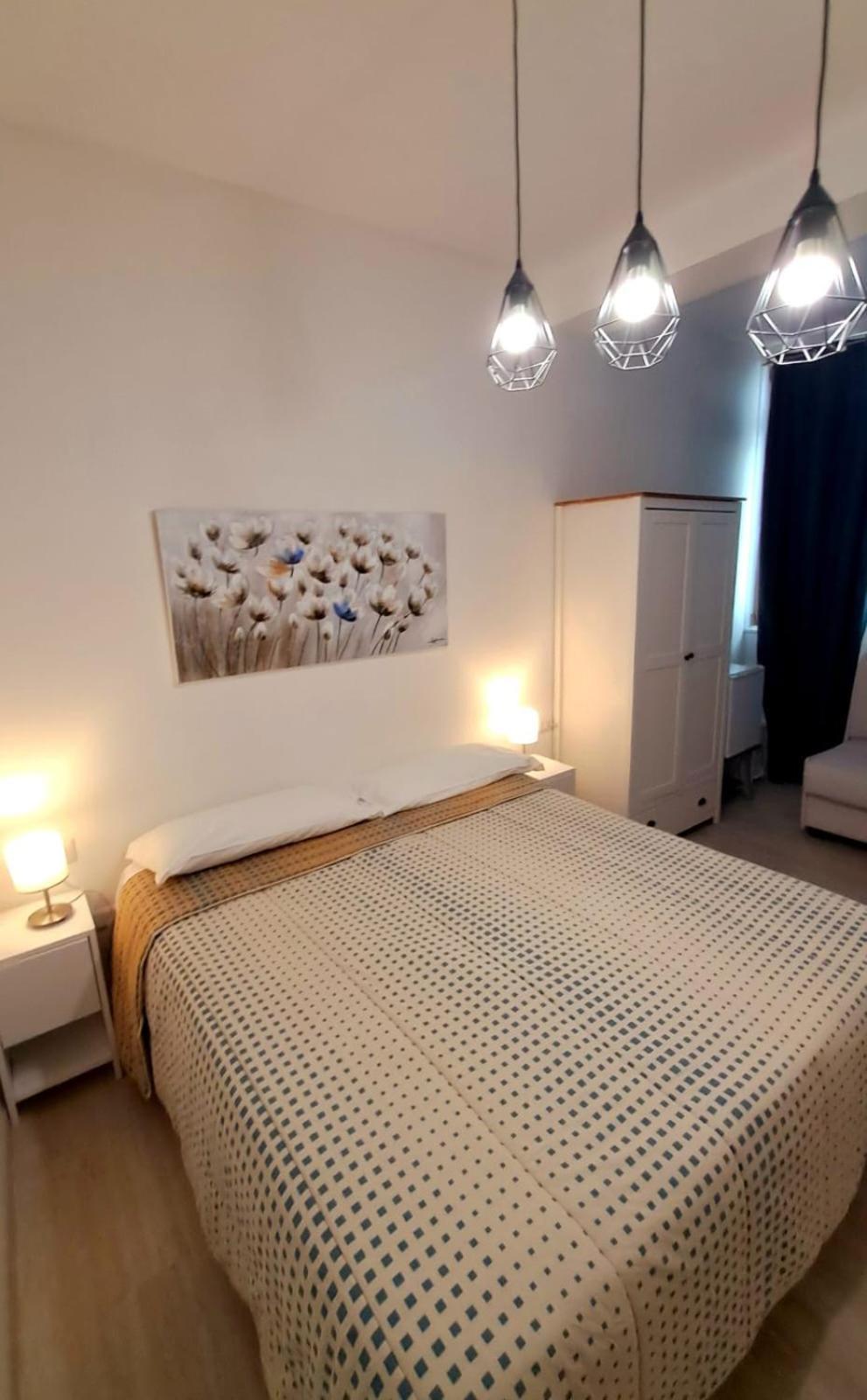 Affittacamere Miri Cagliari Bagian luar foto