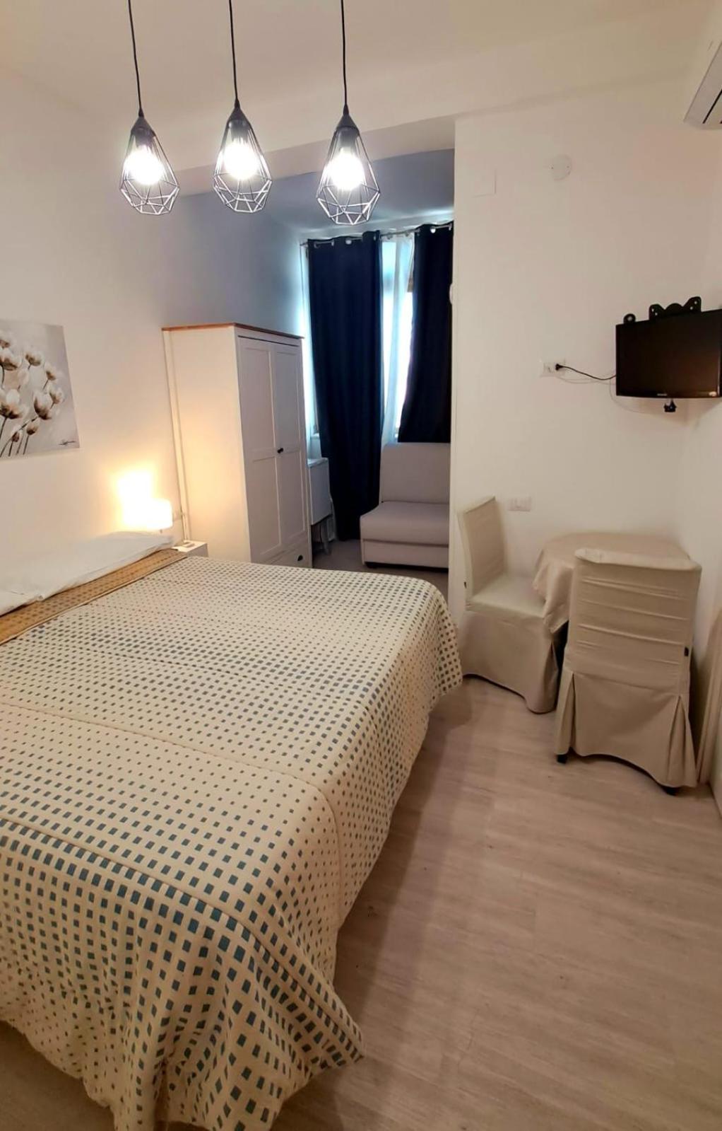Affittacamere Miri Cagliari Bagian luar foto