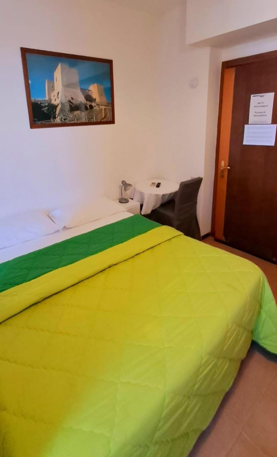 Affittacamere Miri Cagliari Bagian luar foto